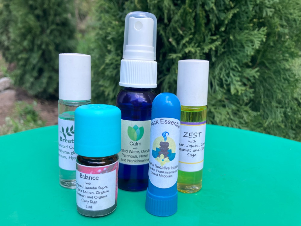 Aromatherapy: Essential Oils for a Mood Reboot